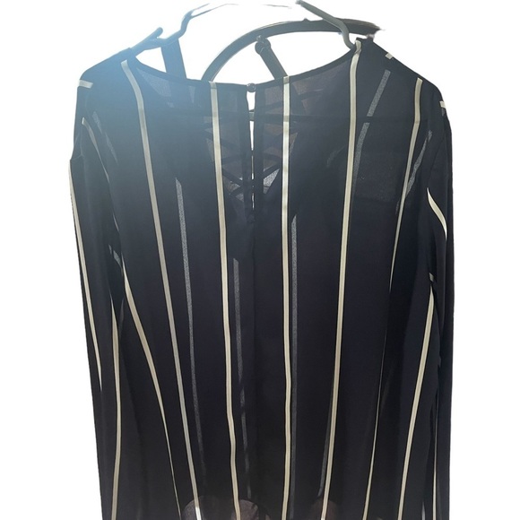 Size 3X Rue + blue and white blouse - Picture 6 of 6